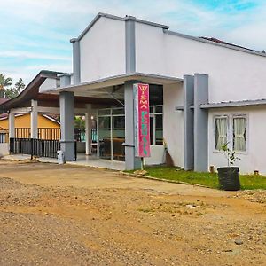 Oyo 92484 Wisma Permata Syariah
